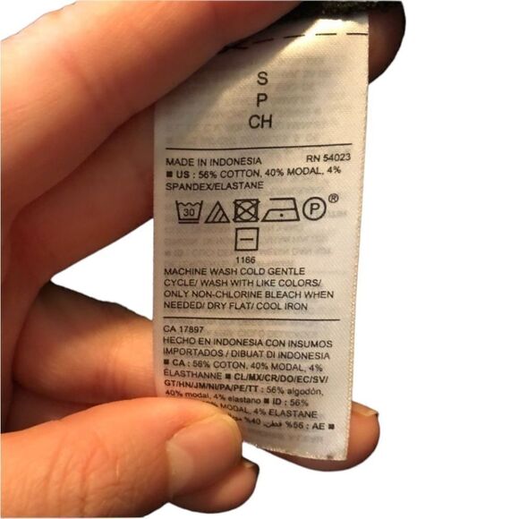 3 for $30! Black old navy long sleeve dress. - Picture 7 of 11